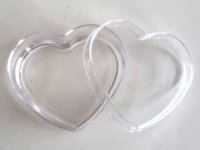 Acryl Herzdose mit Deckel zum Befüllen, transparent...