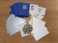 DiY Weihnachtskarten - Sechs Bügelperlenkarten blau/silber incl. Steckplatte und Briefkuverts (q)
