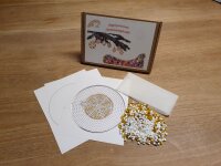 Bügelperlen Set midi - 7 goldene Christbaumkugeln 1000 Perlen + Steckplatte