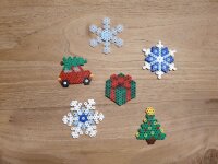 DiY Weihnachtskarten - Sechs Bügelperlenkarten blau/silber incl. Steckplatte und Briefkuverts (s)